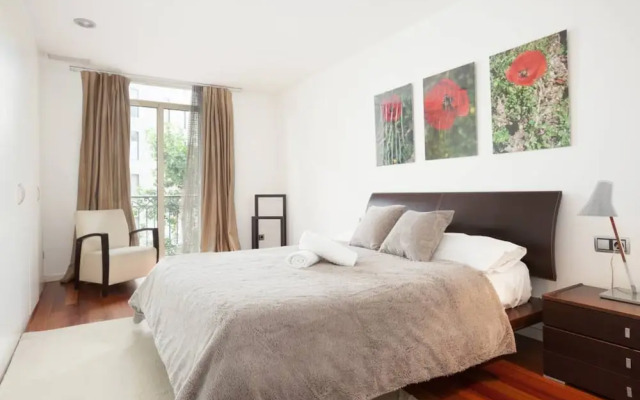 Akira Flats Plaza Catalunya Centric Apartments