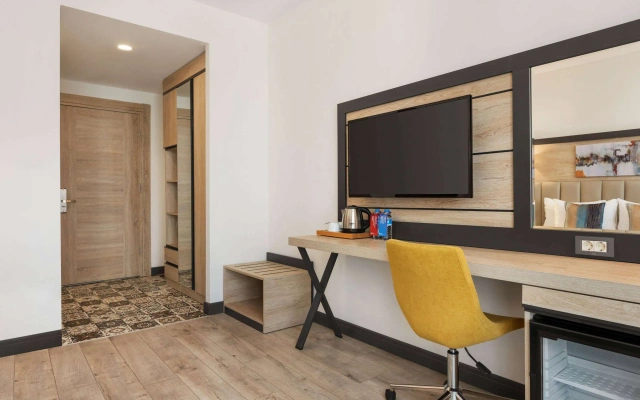 Ramada Encore By Wyndham Istanbul Basin Express