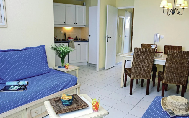 Attractive Studio With a Dishwasher, in a Cozy Coastal Town