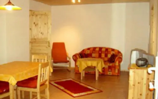 Mall Tours Ferienhausvermietung _E