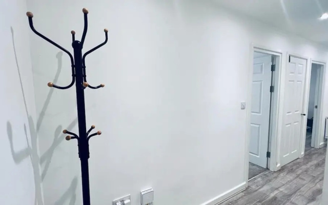 Inviting 2-bed Apartment in Liverpool