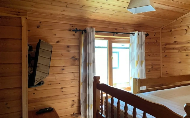 Teviot Lodge - Sleeps 6 - Pets - River Views
