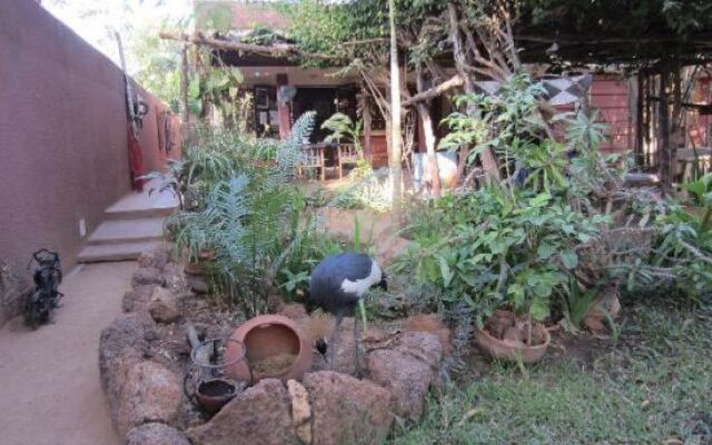 Le Karite Bleu in Ouagadougou, Burkina Faso from 106$, photos, reviews - zenhotels.com