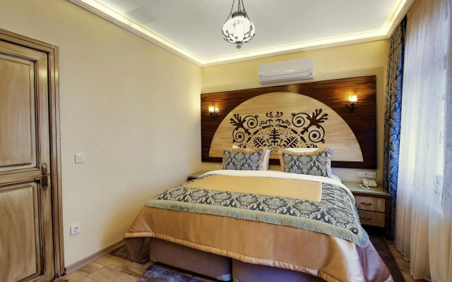 Katelya Hotel