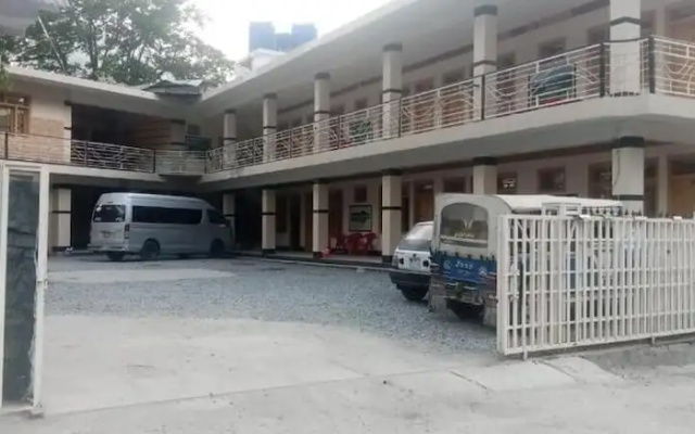 Hotel Lucky Inn - Naran