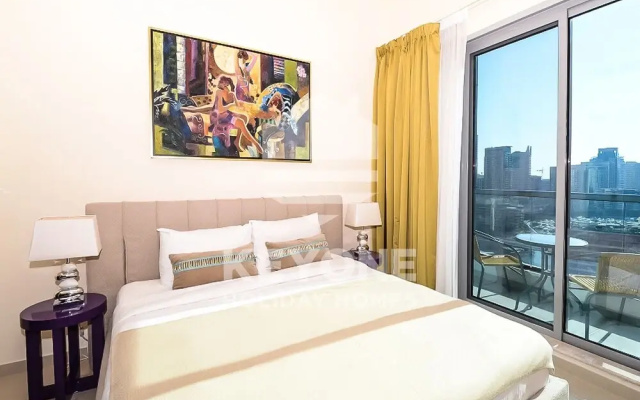 Contemporary One Bedroom with Full Marina View