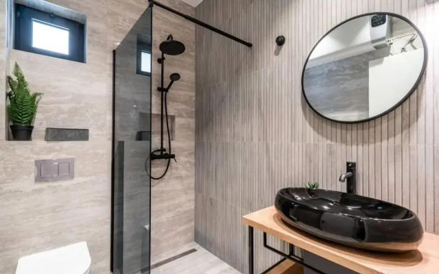 New&Luxury 5* with an Amazing View - Pure Apartment