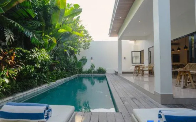 Modern Tropical Villa – 3BR & Private Pool