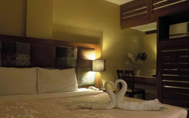 Urban Manor Hotel
