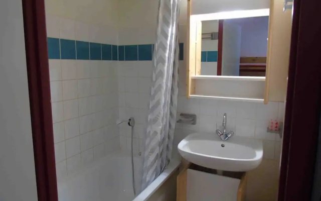 Lou Services Apartment CB55 LSI 001