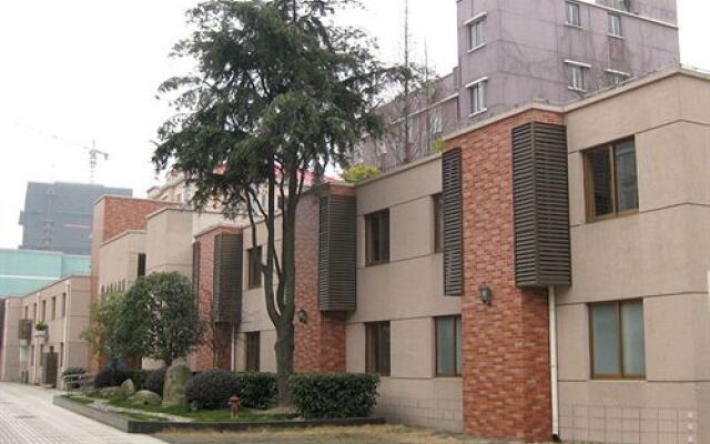 Starway Hotel Nanquan Shanghai вид на фасад