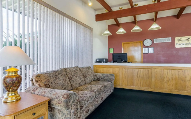 Econo Lodge Wakeeney