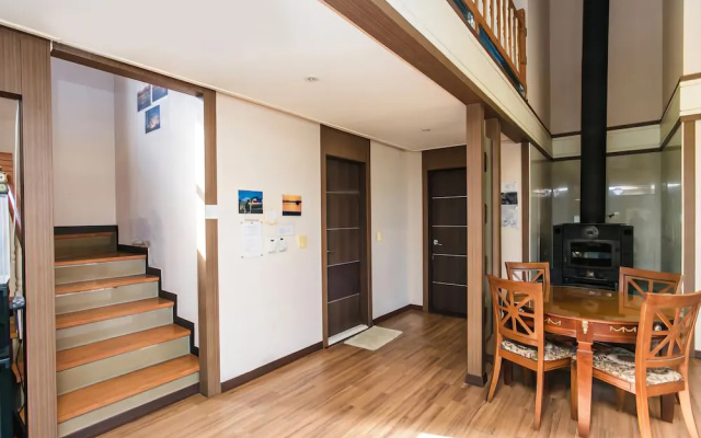 Seosan Travel & Dream Pension