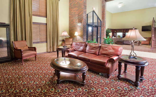 University Inn