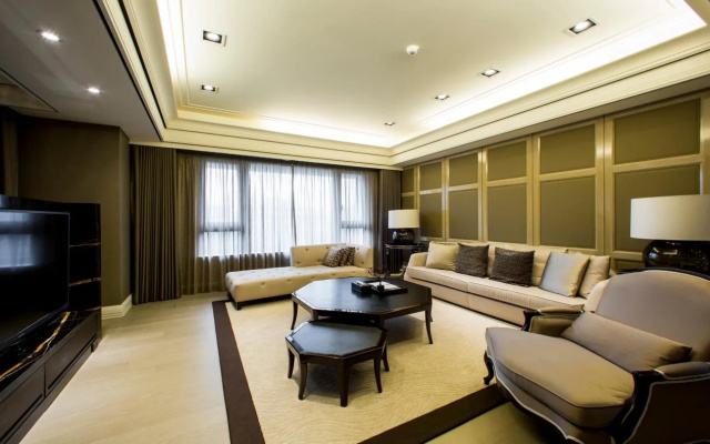 J Palace Residence