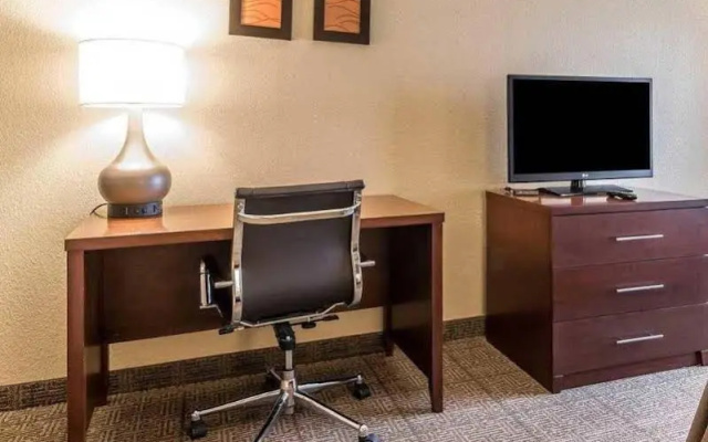 Comfort Inn Bethany