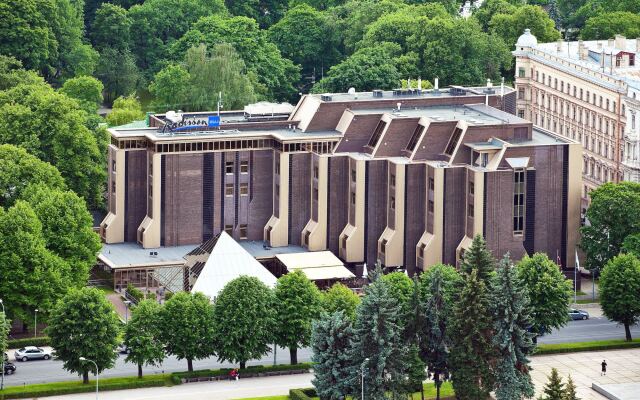 Radisson Blu Ridzene Hotel вид на фасад