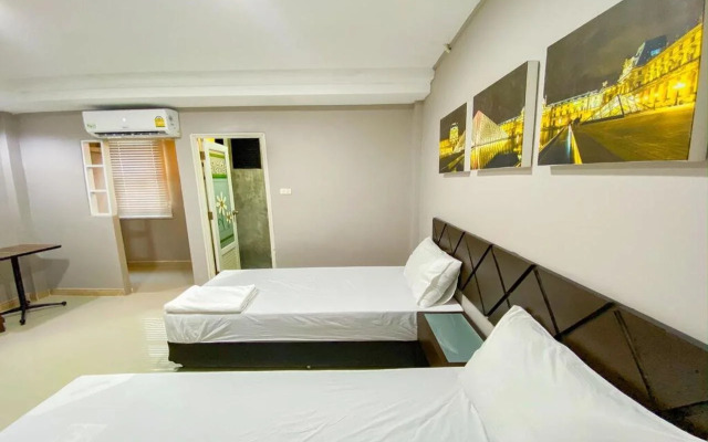 Delighted Bangkok Hotel