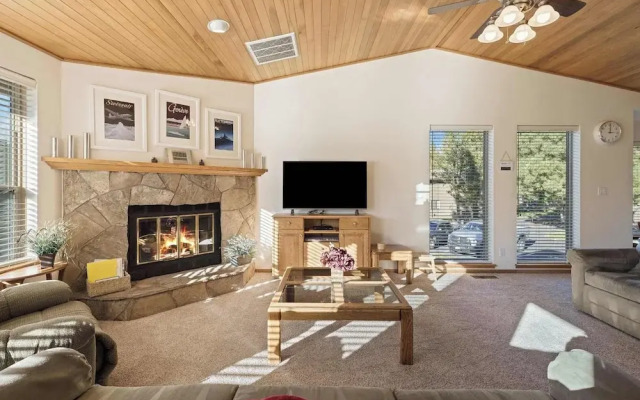 Fairway Village 8