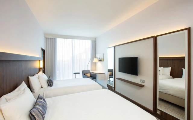 Courtyard by Marriott Edinburgh West