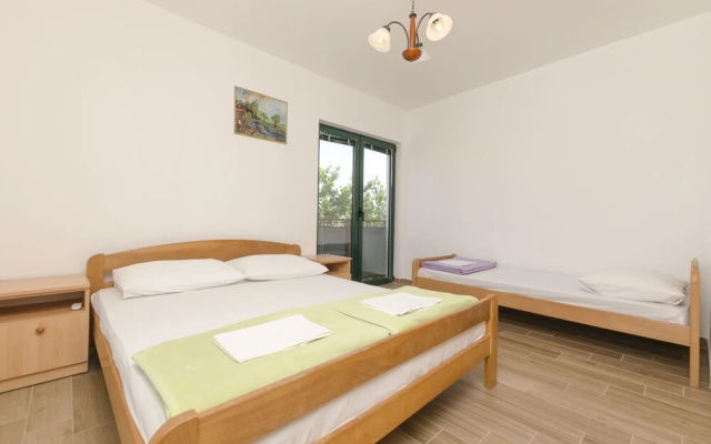 Apartments Mirko