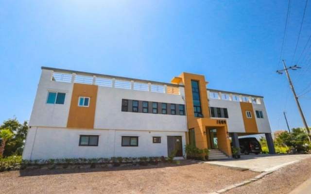 Seogwipo Gonmul Swimpang Pension