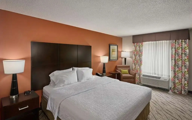 Hampton Inn Evansville/Airport