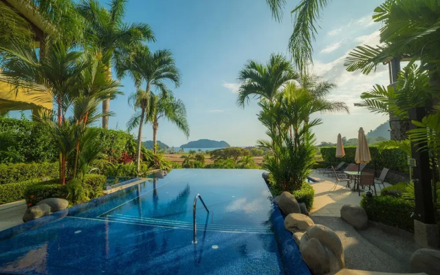 Vista Bahia 3D - 3bdr 3bath Plunge Pool