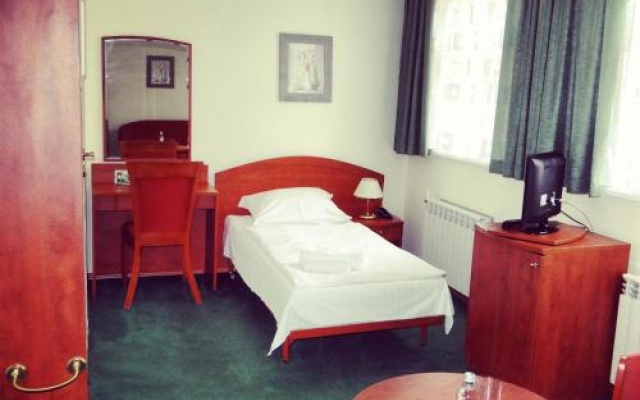 Hotel Wkra