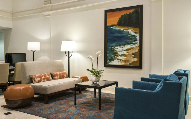 DoubleTree Suites by Hilton Naples