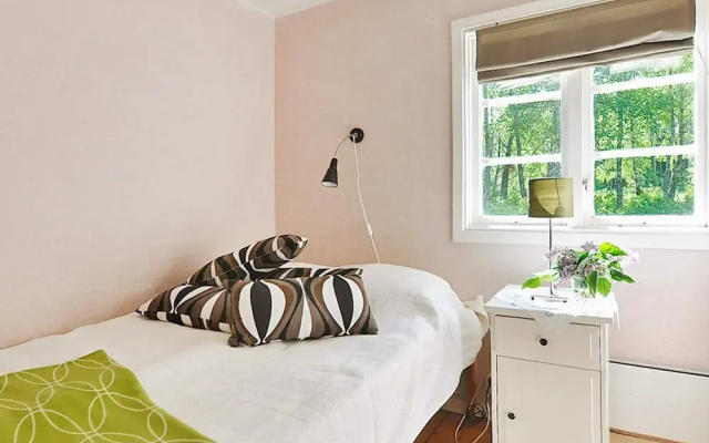 6 Person Holiday Home in Heberg