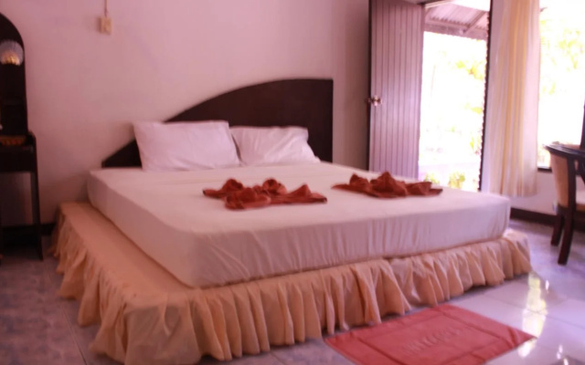 Lantas Lodge Resort