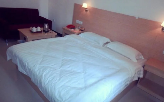 Fuhua Business Motel