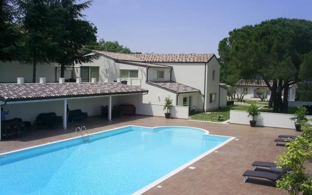 Villa Nikes