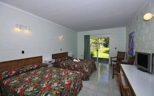 Kosrae Nautilus Resort