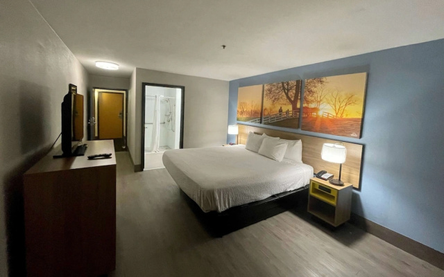Days Inn Shawnee