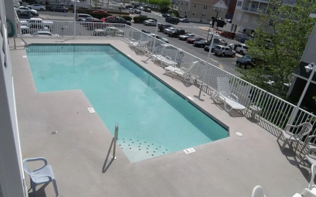 Bel Mare 202 - 3 Br Condo