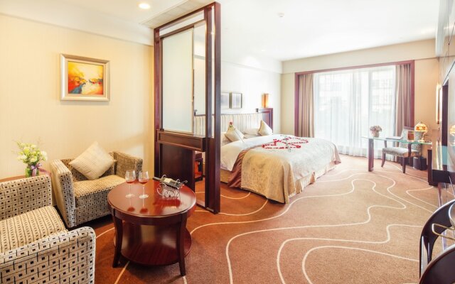 Foshan Grandlei Hotel in Fuoshan, China from 78$, photos, reviews - zenhotels.com guestroom