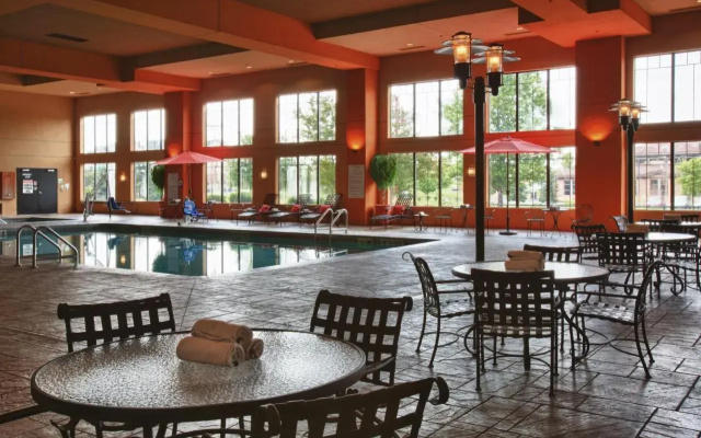 Holiday Inn Hotel & Suites St. Paul NE - Lake Elmo