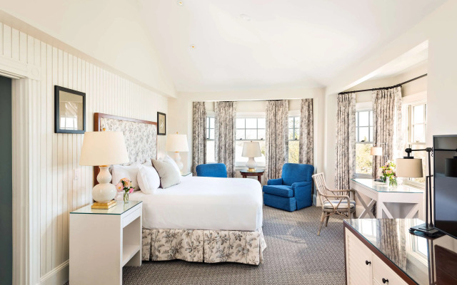 Harbor View Hotel