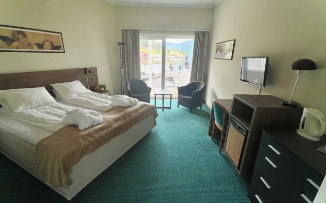 Ryfylke Fjordhotel og Basecamp