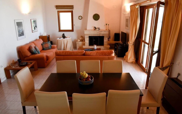 1st Floor apt. · Villa by the Sea