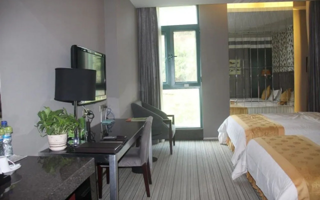 Expo Garden Resort Hotel
