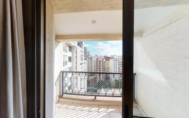 Itaim Special Cozy 2 BR in Vila Olimpia