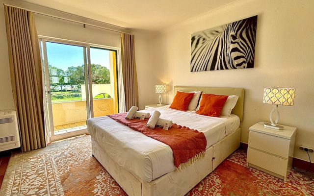 Vilamoura Golf Villa 2 by Homing