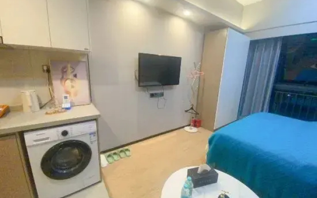 Four Seasons Shengtai Apartment (Foshan Chao'an Metro Station)
