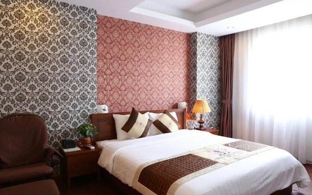 First Eden Hotel