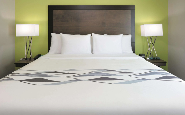 La Quinta Inn & Suites by Wyndham Tyler South