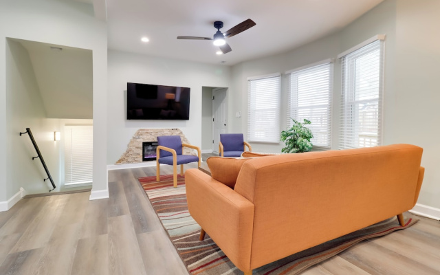 Near Midtown & Medical District! Updated Unit