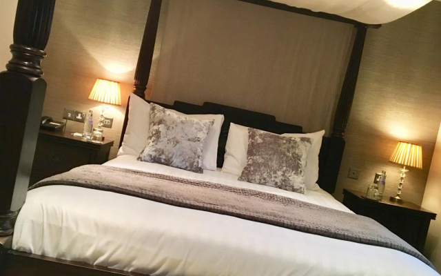 Hall Farm Hotel & Restaurant